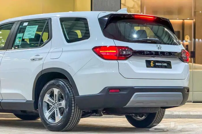هوندا بايلوت EX 2025 ابيض سعودي تحت الضمان 4