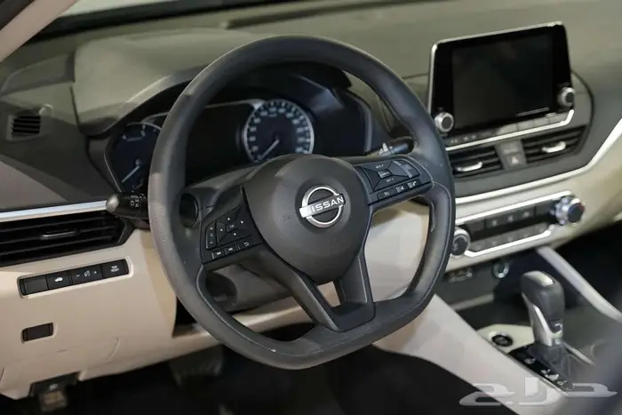 نيسان التيما 2.5 بفئات متعددة 2026 4