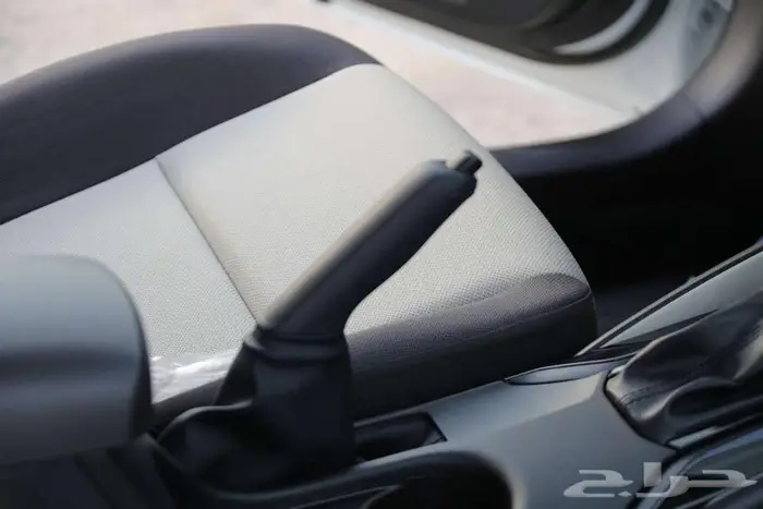 تويوتا كورولا 2025 محرك 2000 cc 9