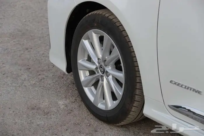 تويوتا كورولا 2025 محرك 2000 cc 3