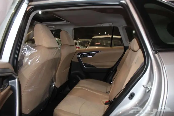 تويوتا راف  ور 2.0 XLE بنزين اتوماتيك 2025 10