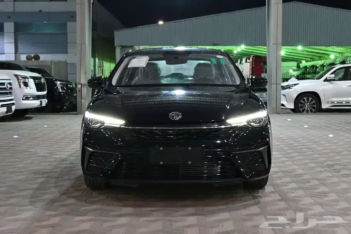 ام جي 5 الشكل الجديد 2025 ستاندر سعودي 1