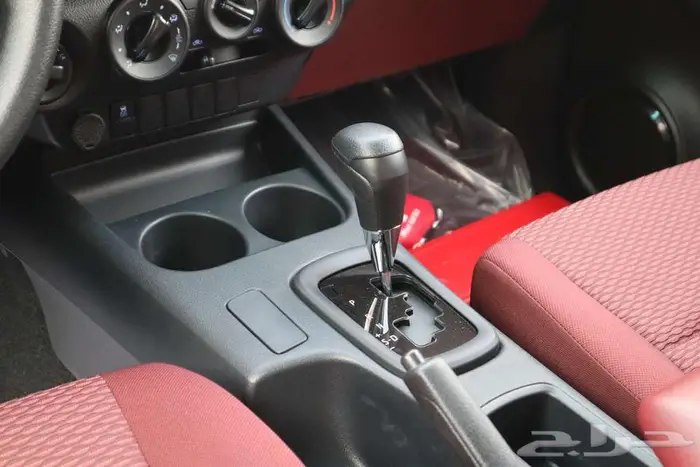 هايلوكس غمارتين DLX 4 4 اوتوماتيك ديزل خليجي 2025 13