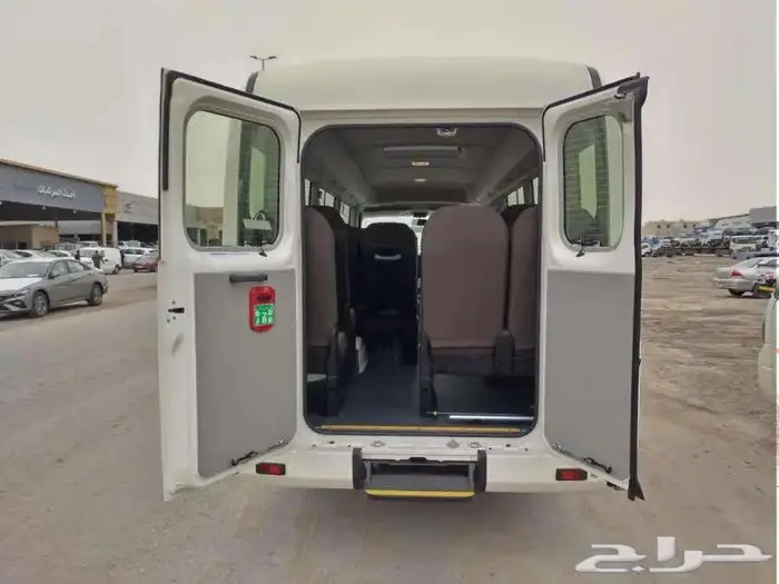 باص تويوتا كوستر 2025 سعودي 6