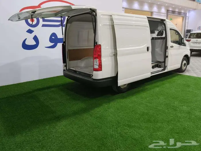 تويوتا هايس فان بضاعة ديزل سقف عالي جير اتوماتيك 2026 2
