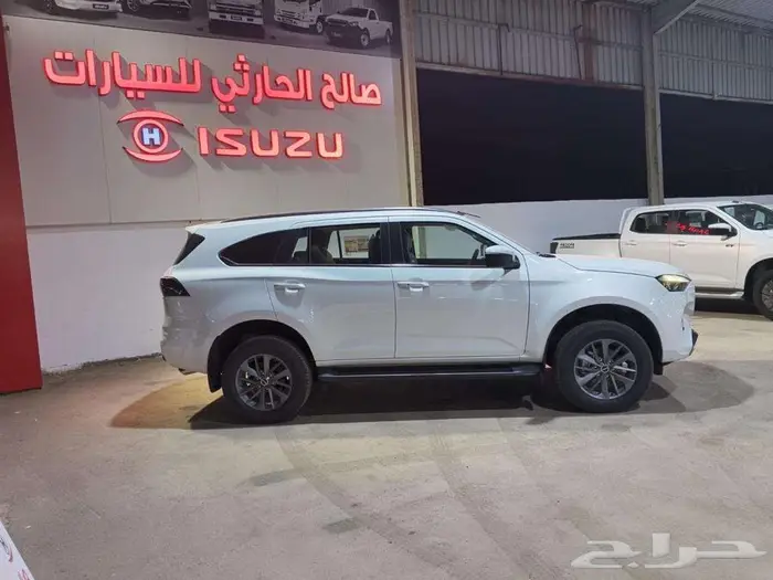 ايسوزو جيب MUX موديل2026 3