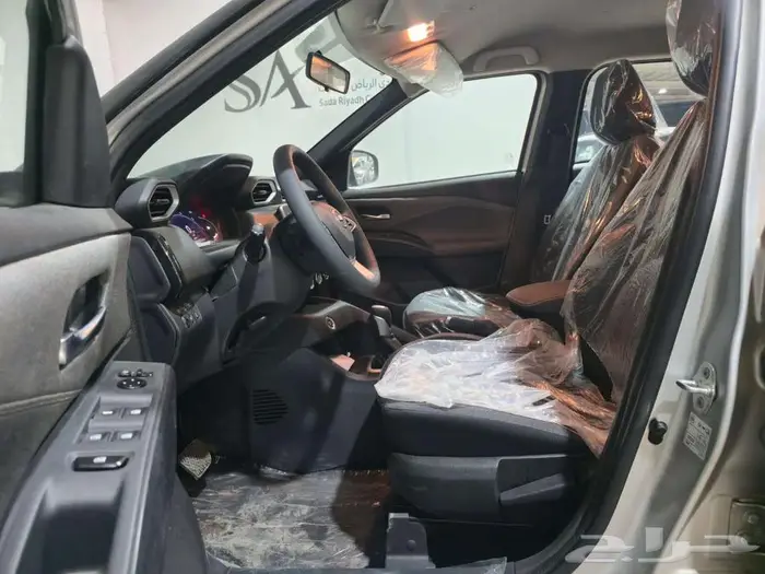 نيسان ميجنايت 2025 كاش واقساط 3