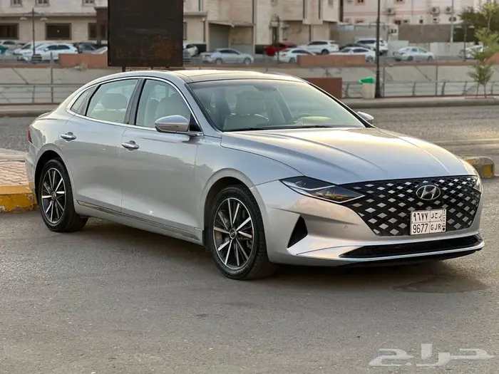 هونداي ازيرا 2023 السعر 73 الف 4