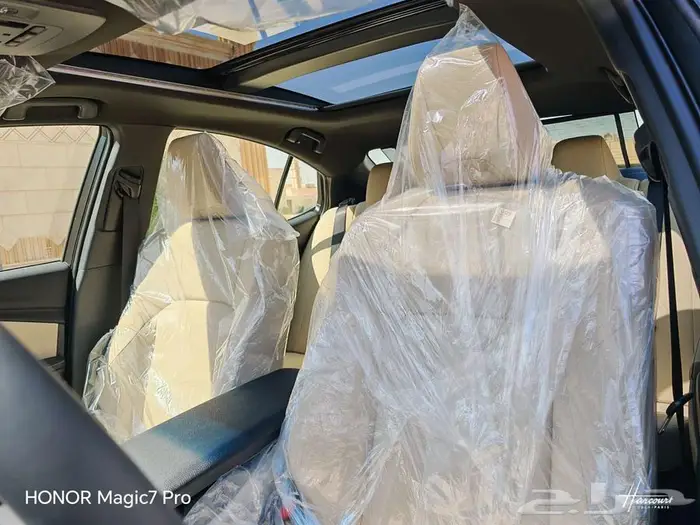 تويوتا كامري LE هايبرد موديل 2025 23