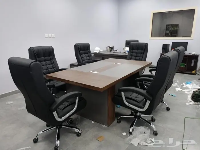 فخم طاولة اجتماع متوفر مع كراسي و بدن في توصيل نفس يوم طلب 16