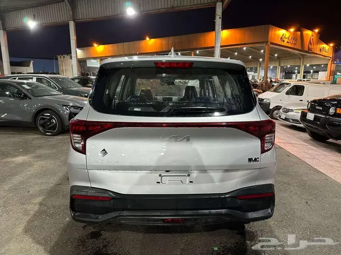 كيا كارينز استاندر 7راكب موديل 2025 عرض باقل الاسعار 12