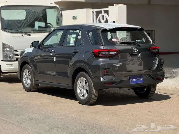 تويوتا رايز ليمتد - ( XLE ) استاندر موديل 2026 4