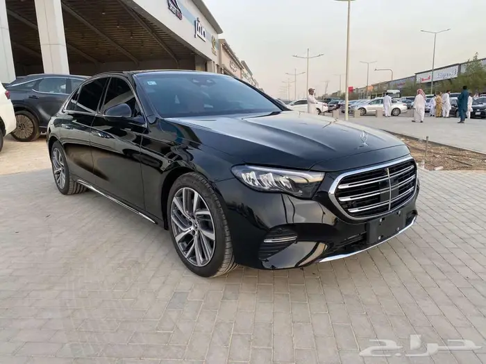 مرسيدس E300L 2024 2