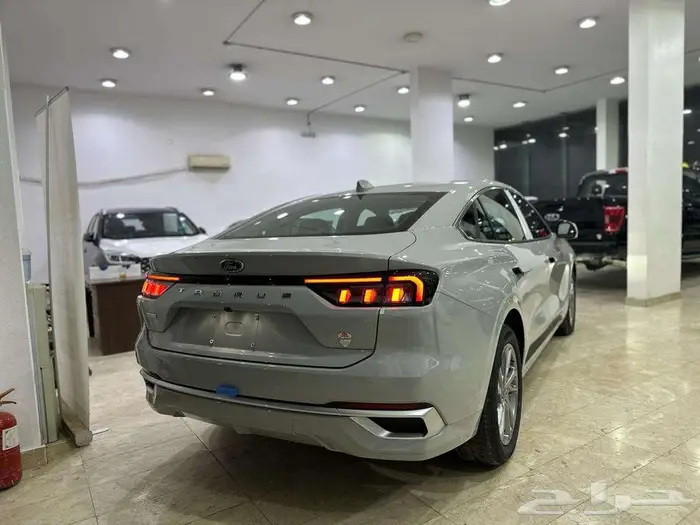فورد تورس امبيانتي افلانش 2025 -FORD TAURUS AMBIENTE 5