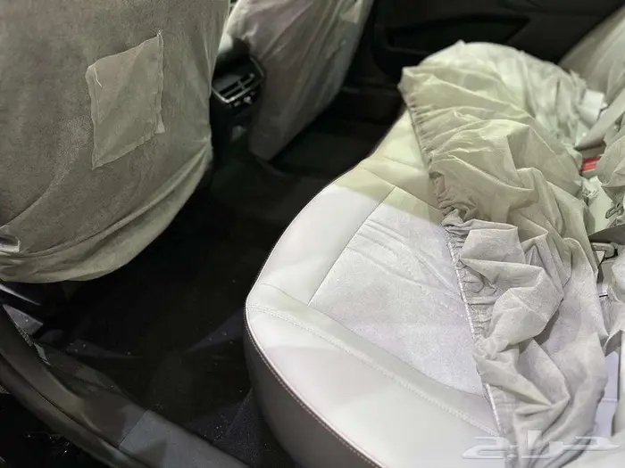 فورد تورس تيتانيوم اسود - 2026 10