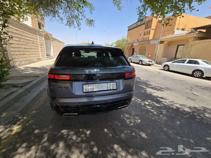 لاند روفر فيلار 2020 بلاكادشن 24