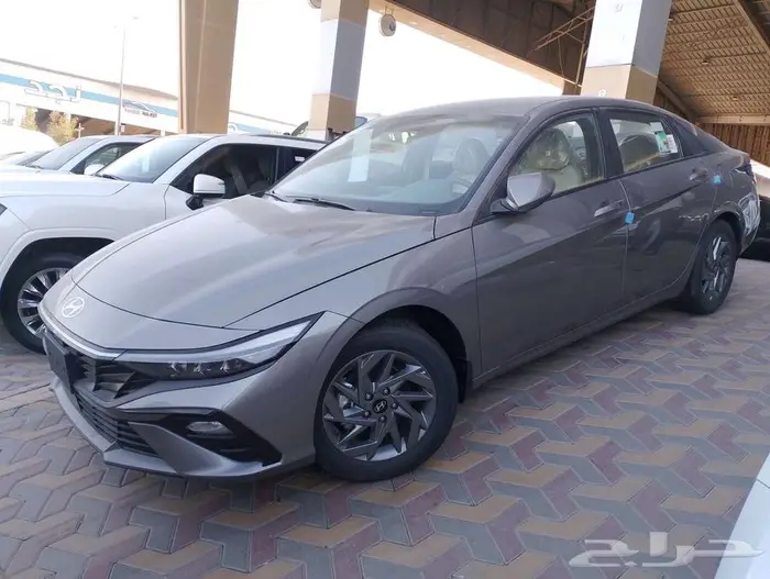 هونداي لانترا سمارت بلاس اصفار سعودي 2025 1