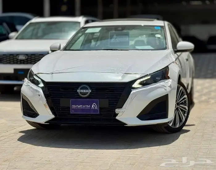 نيسان التيما SV. مبيعات التقسيط 0