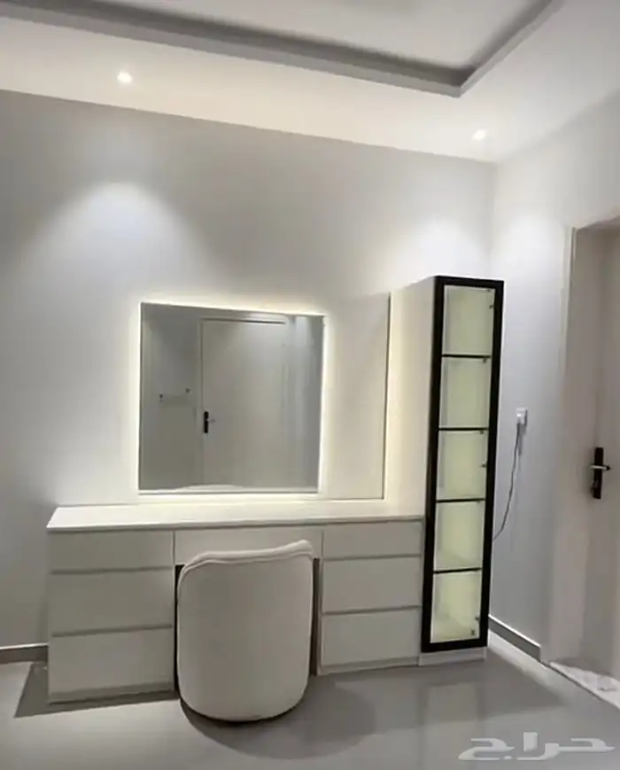 تفصيل غرف نوم وتركيب ديكورات الخشبية والتنجيد 10