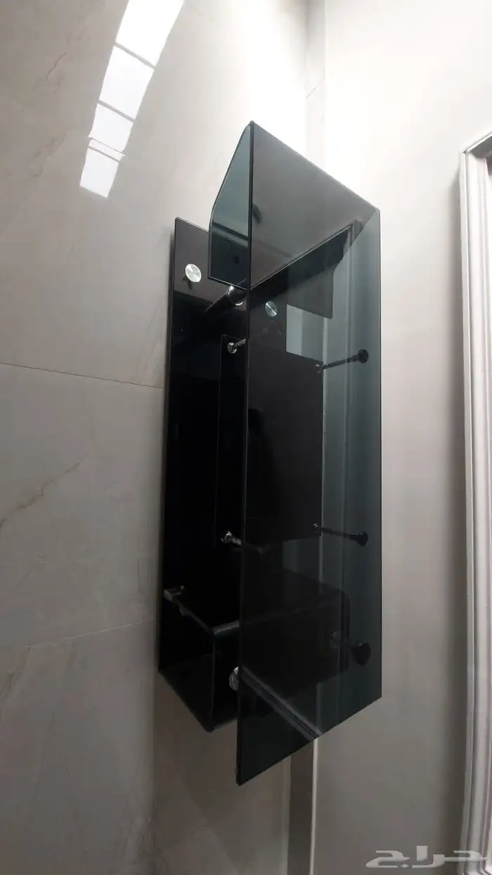 طاولة شاشة للبيع ..التواصل خاص 1