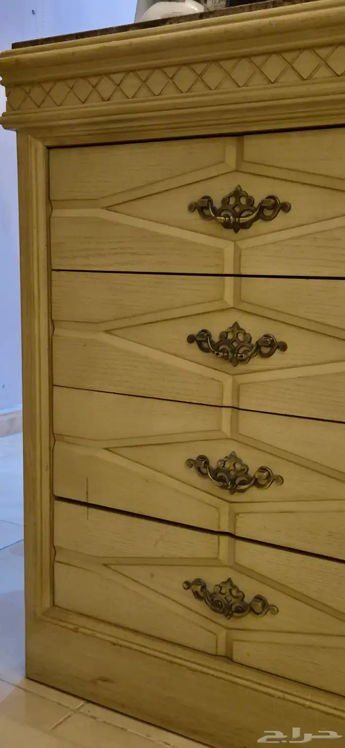 غرفة نوم أمريكي مستعملة نظيفة 5