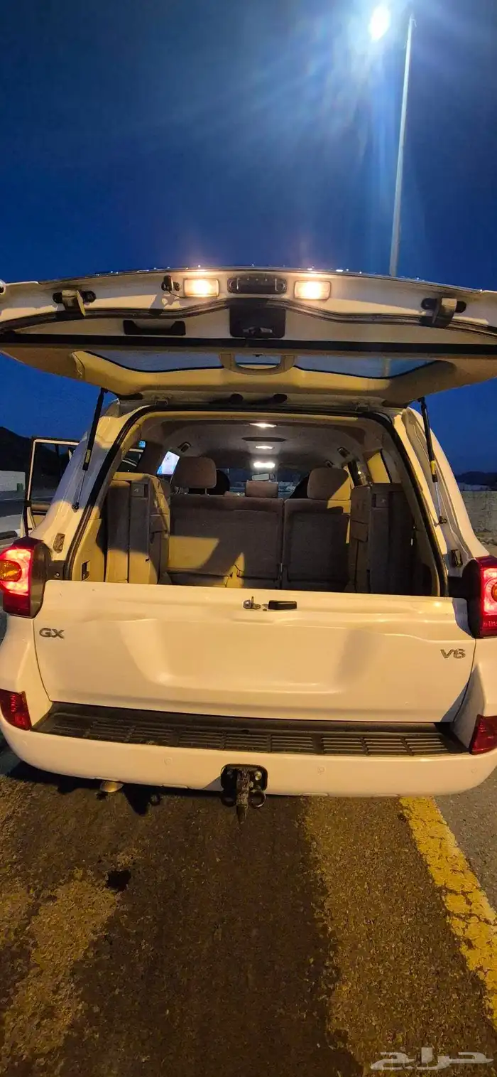 لاندكروزر 2015 مستعمل للبيع قير أوتوماتيك بنزين تويوتا 14