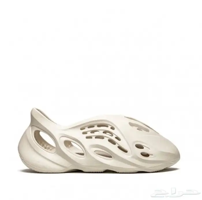 شوز ييزي فوم adidas YEEZY Foam Runner 3