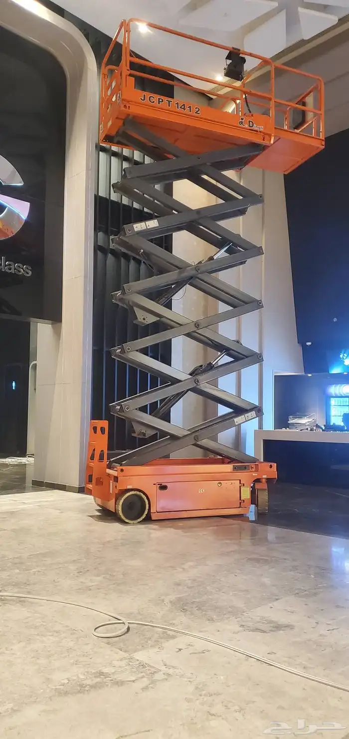 سيزر لفت ومان لفت ورافعات شوكيه وكرينات 5