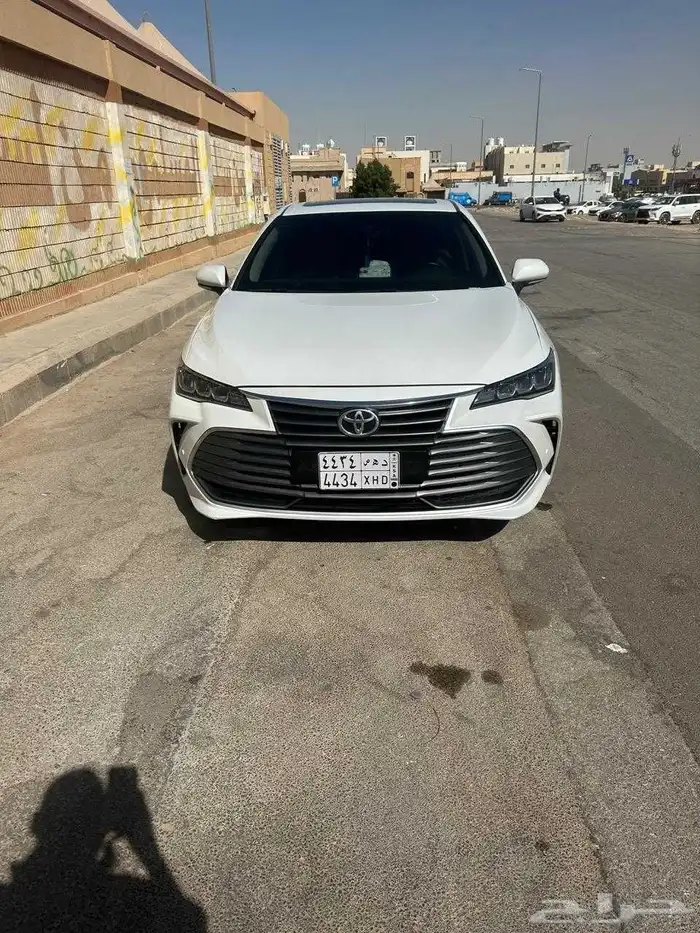 تويوتا افلون 9