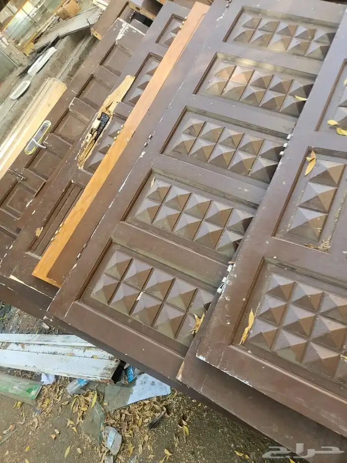 ابواب خشب كميه كبيره 8