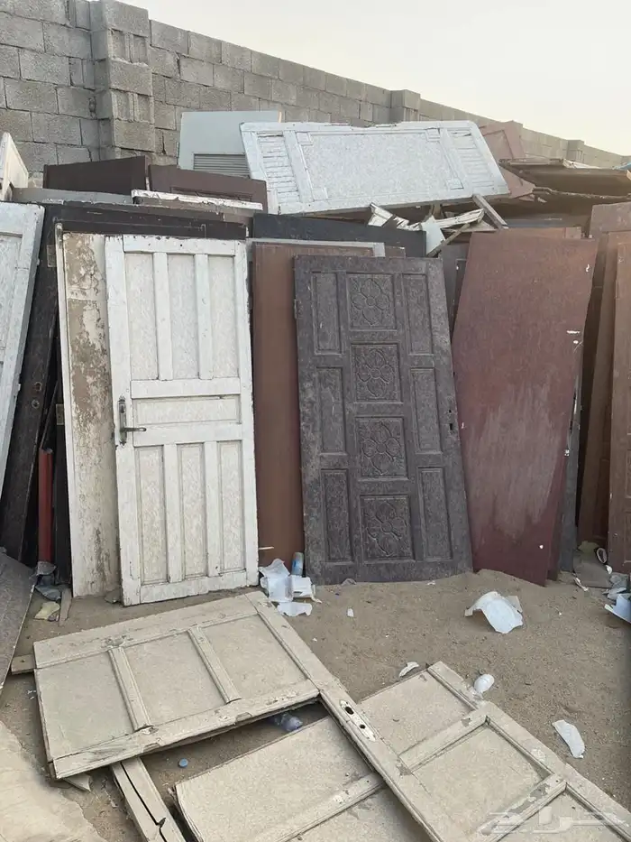 ابواب خشب كميه كبيره 3