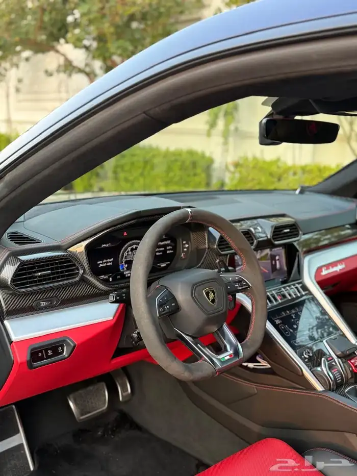 لامبورجيني اوروس 2020 فل كاربون - بحالة الوكالة 9