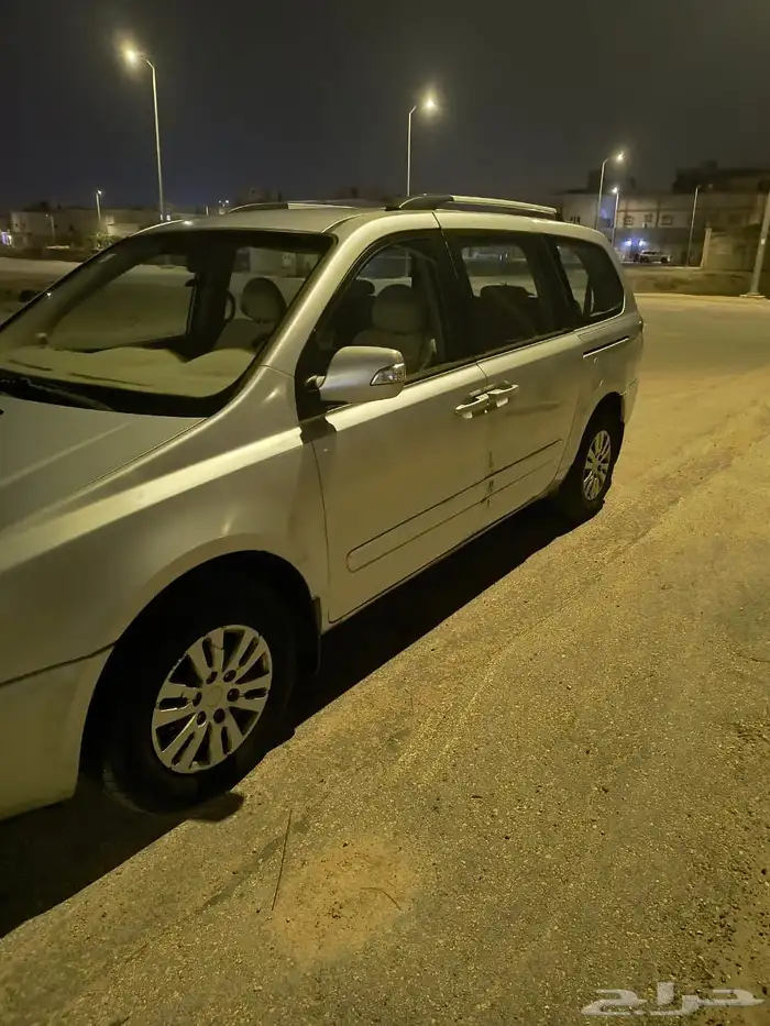 كيا كارينفال 2013 5