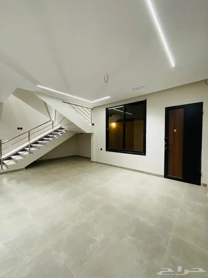 فيلا روف ارضي للبيع تبوك حي الشفا موقع مميز 0