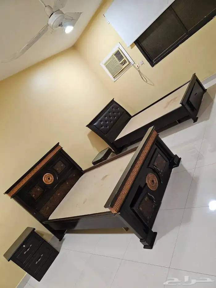 دواليب واسرة وكنبات مستعمله للبيع 6