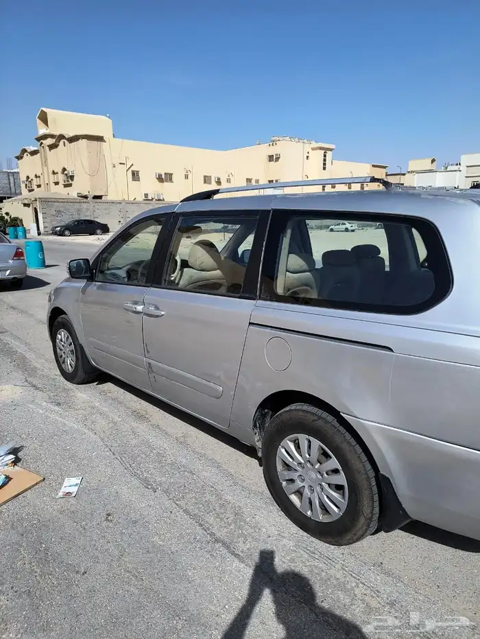 كيا كارينفال 2013 0