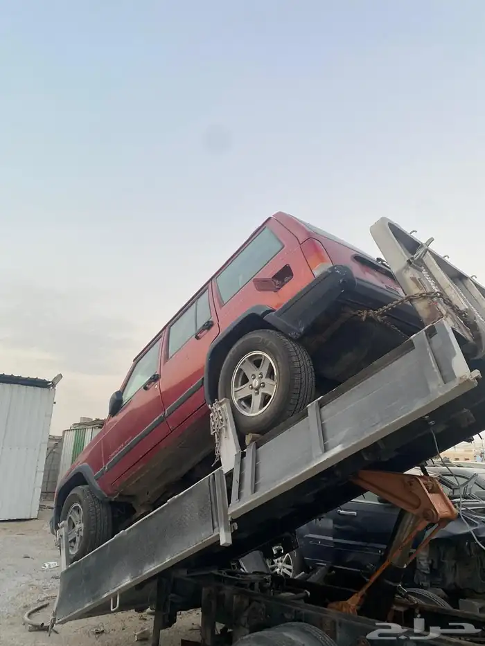 للبيع سطحة قلاب هيدروليك مع مولد 8