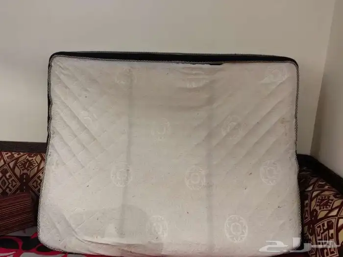 سفنج طبيه مقاس عائلي 220 سعرها 150 0