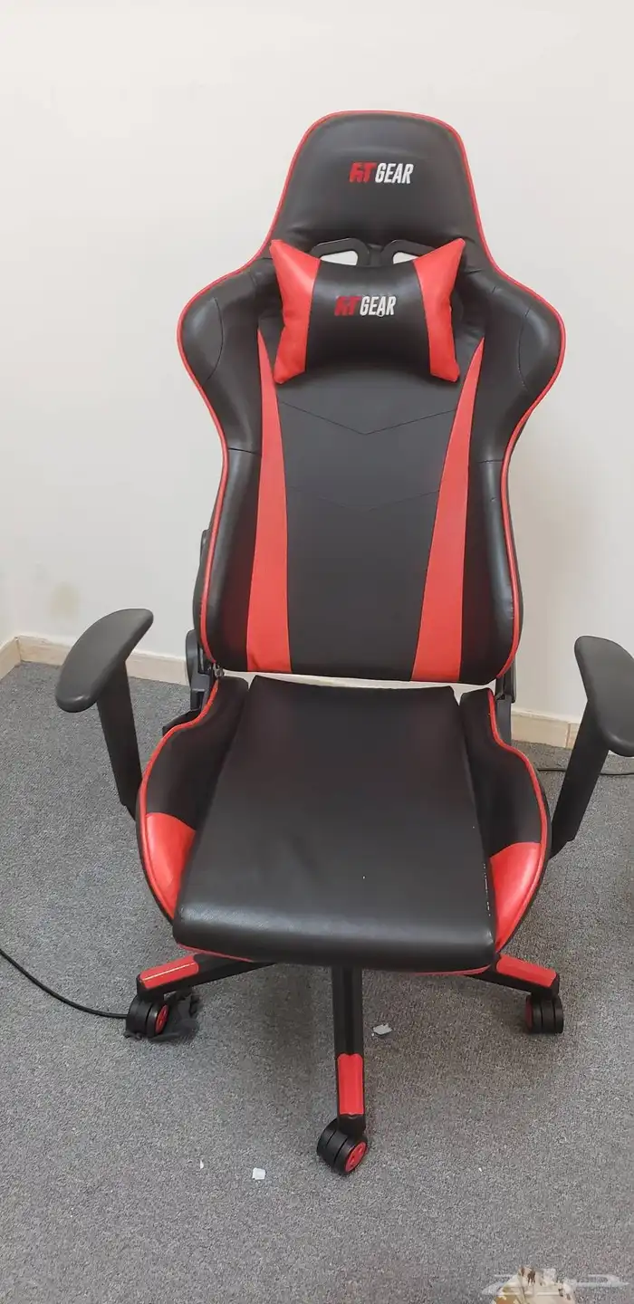 طاوله مكتب مستخدم نضيف جديد معا الكرسي تبعها 3