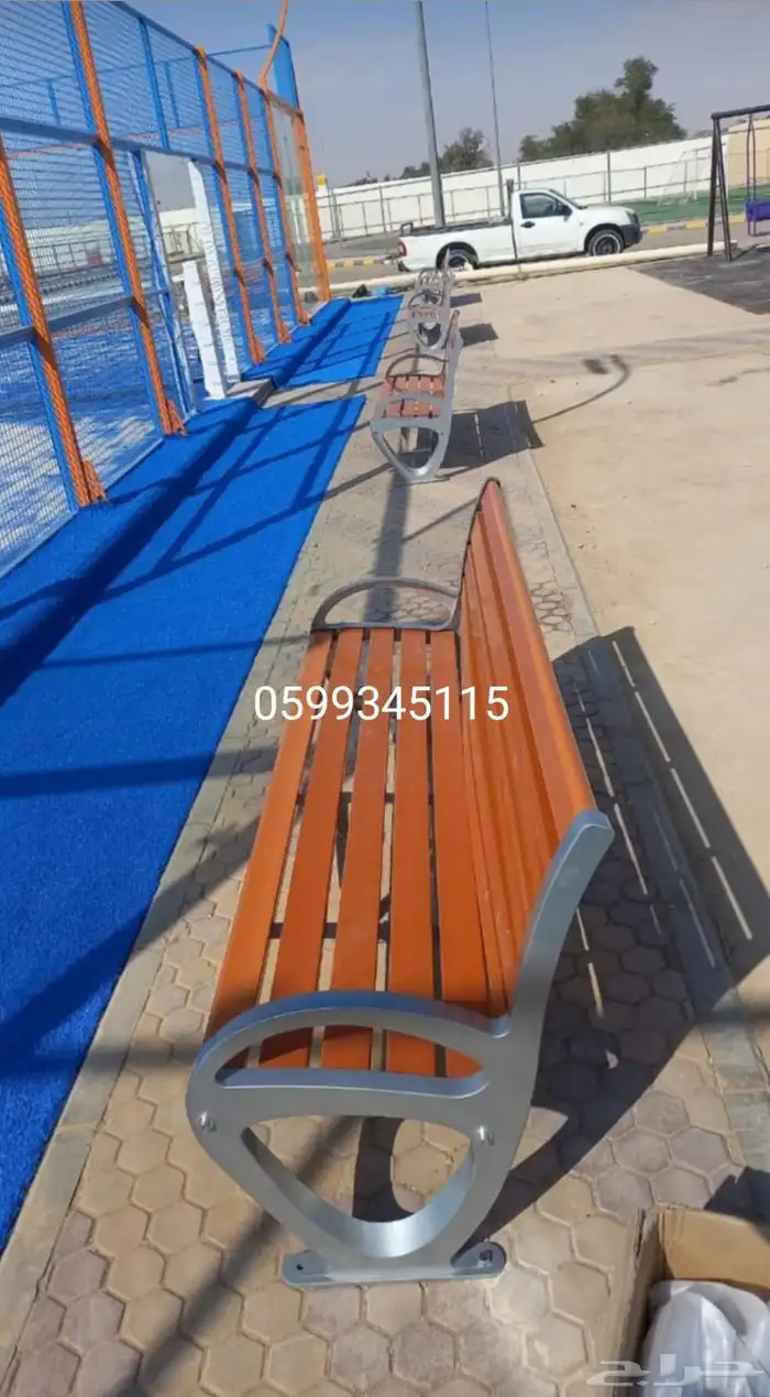 كرسي حديقة خشبي بهيكل من الحديد لعمر فني أطول 13