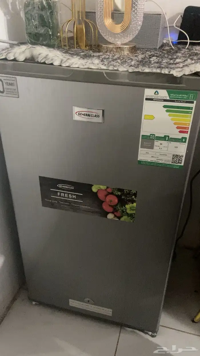 براد فساتين شاشه 8