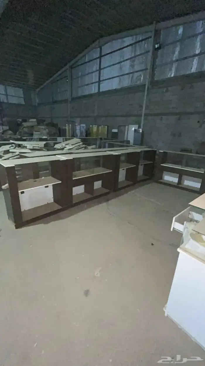 للبيع دواليب خشب للعرض واستندات عرض 3
