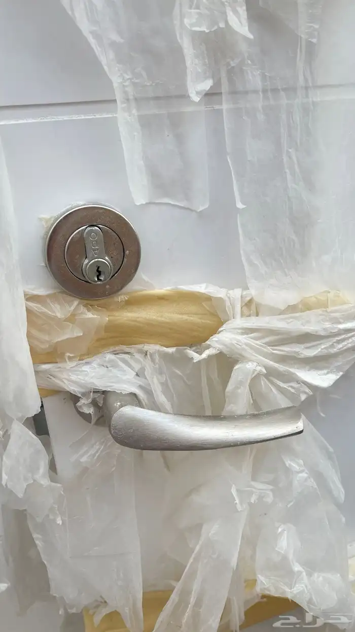 ابواب خشب باللون الابيض 4