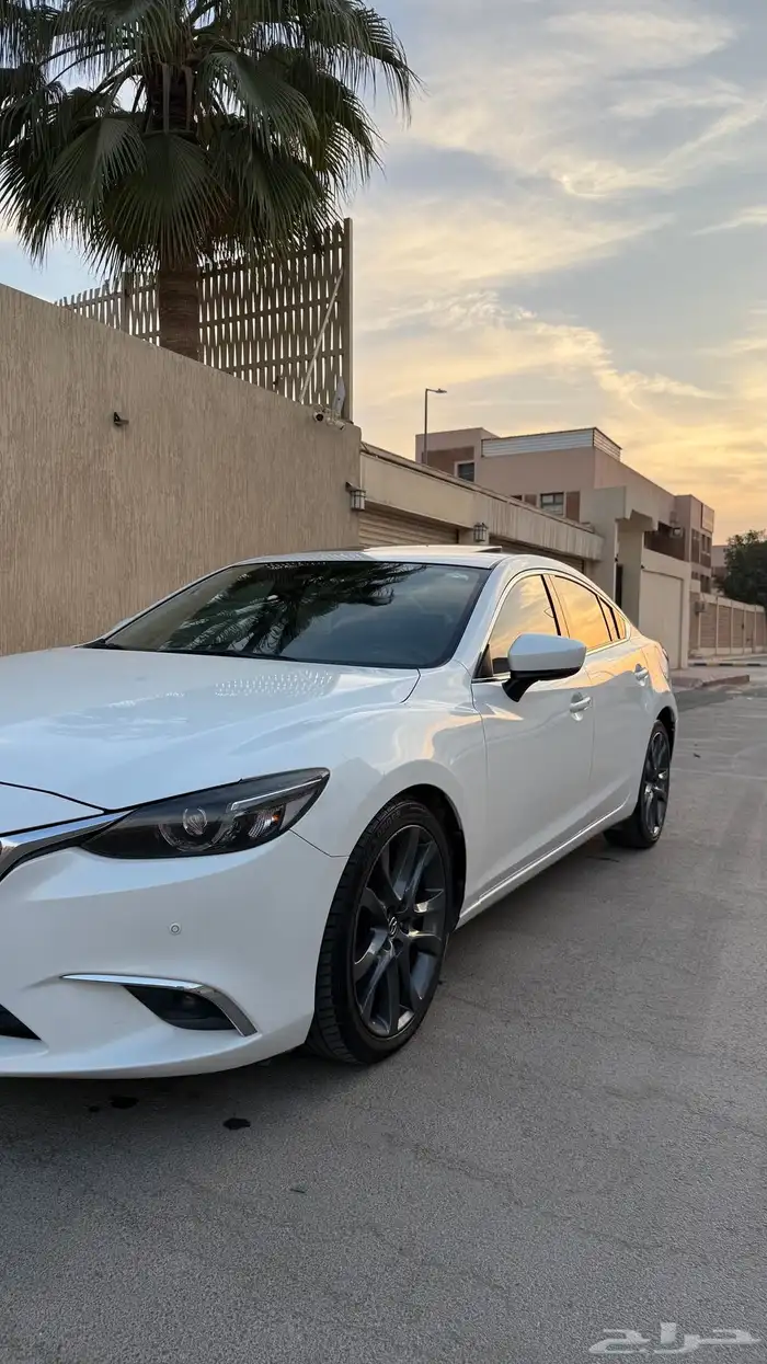 مازدا 6 فل كامل موديل 2018   أبيض لؤلؤي   داخلي أسود 2