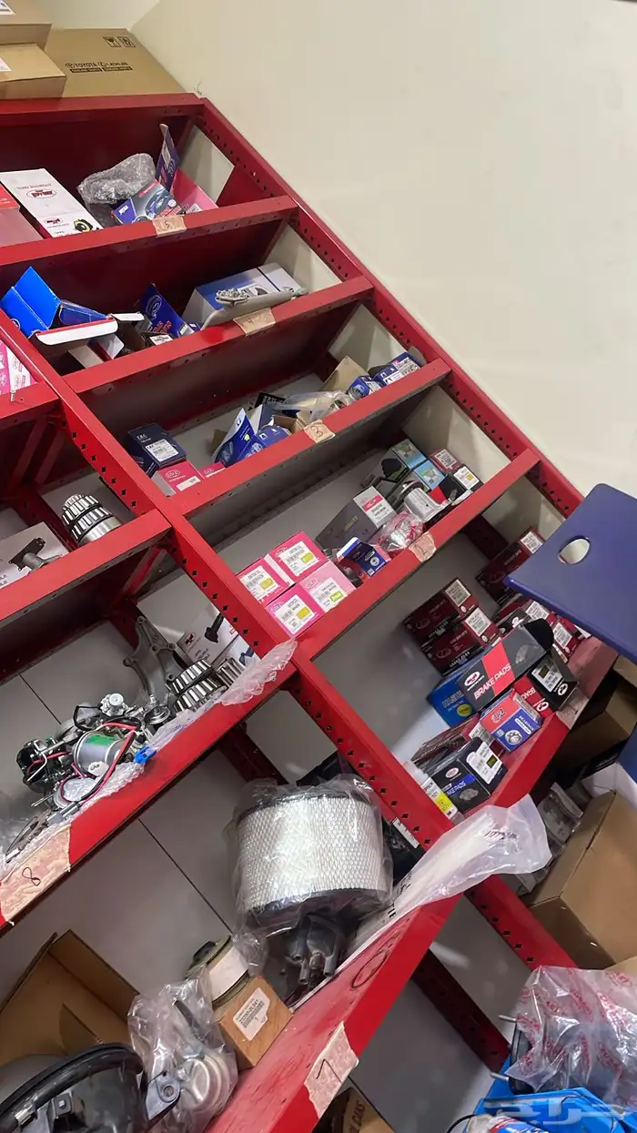 اي احد محتاج قطع 1