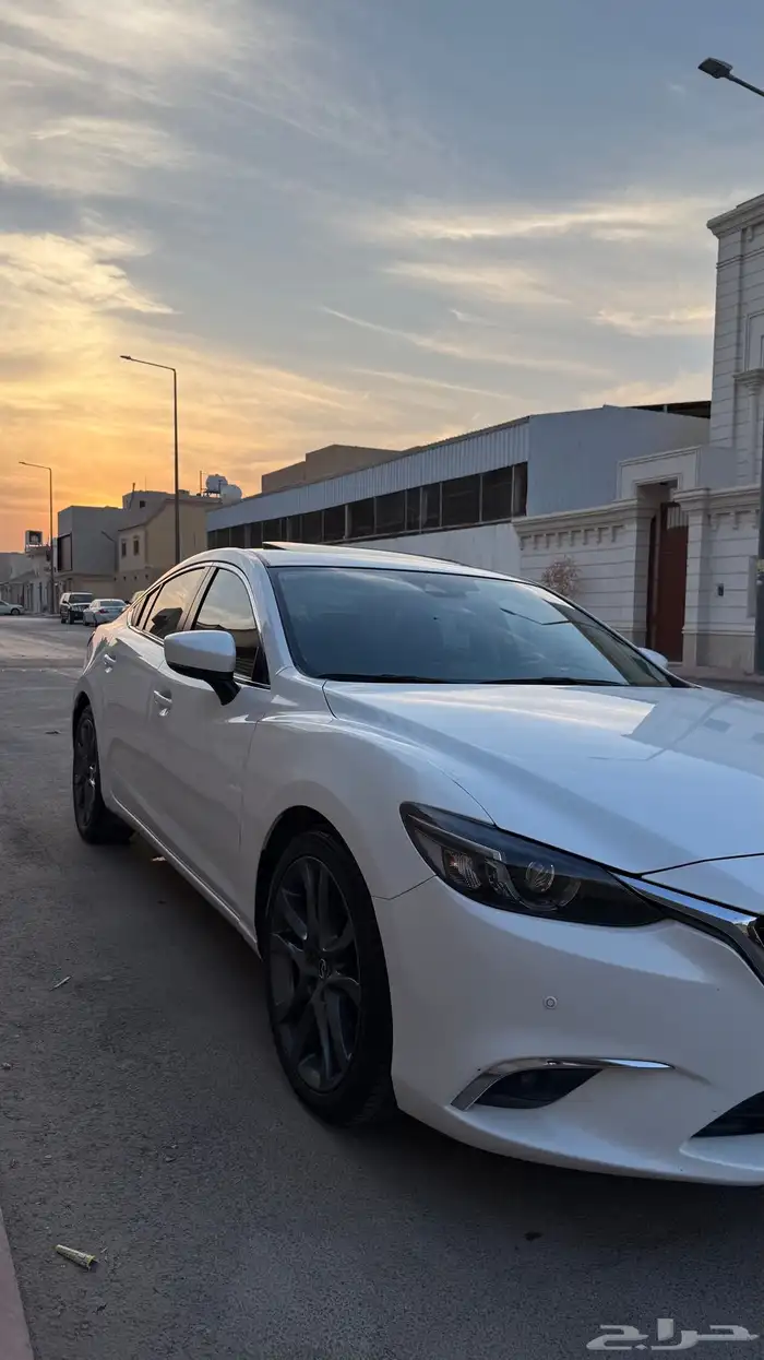 مازدا 6 فل كامل موديل 2018   أبيض لؤلؤي   داخلي أسود 3