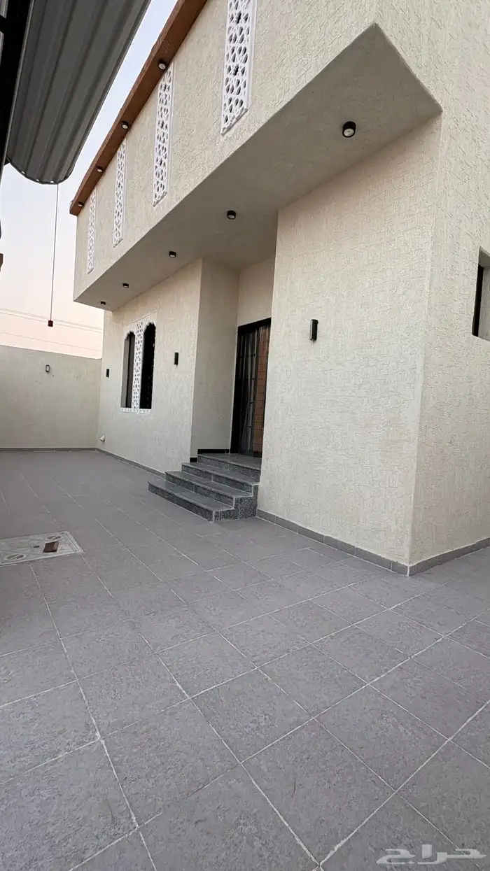 فيلا دور للبيع بحره مخطط بن لادن 830 الف 2