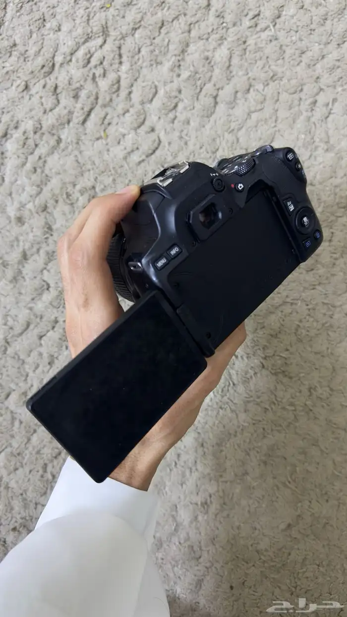 كاميرا كانون 2