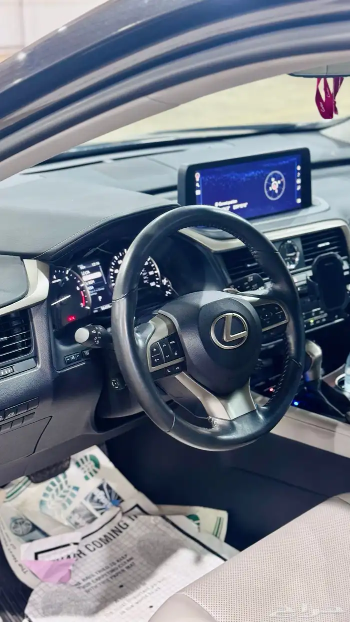 لكزس 2021 RX للبيع 12