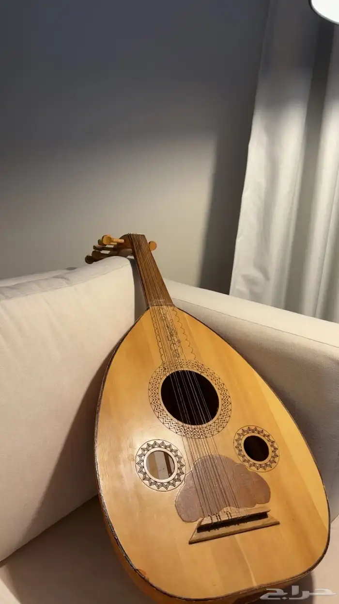 عود مصري اصلي شاريه جديد على السوم التواصل 0